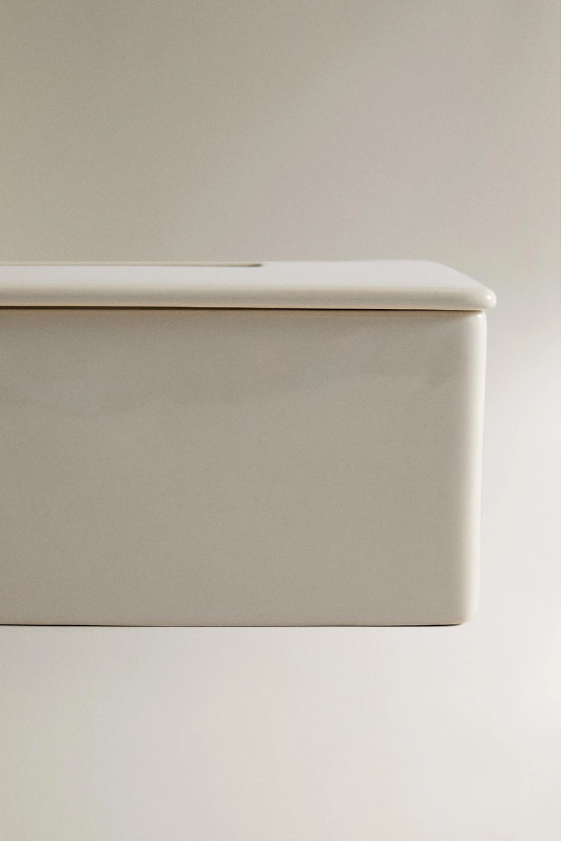 WHITE CERAMIC TISSUE BOX