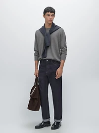 Knit 100% cashmere crew neck sweater