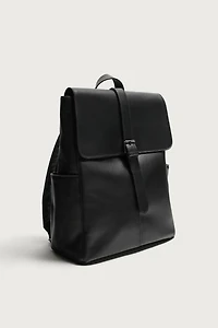 SAC À DOS À RABAT ET CEINTURE