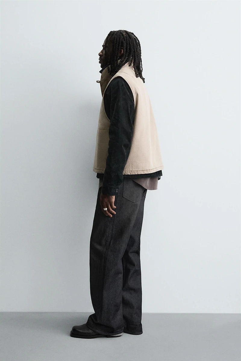 RELAXED FIT PADDED VEST