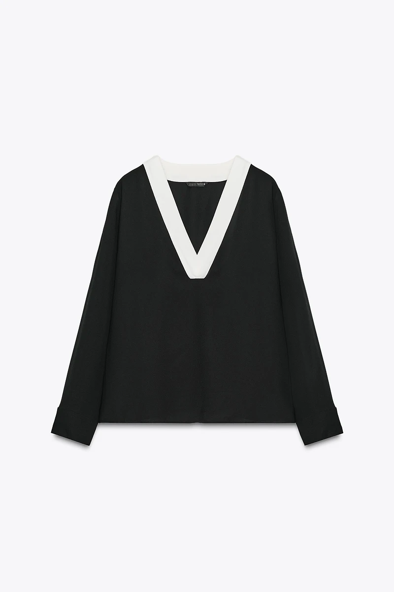 CONTRAST CREPE TOP