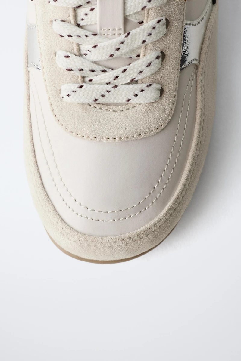 CONTRASTING SNEAKERS