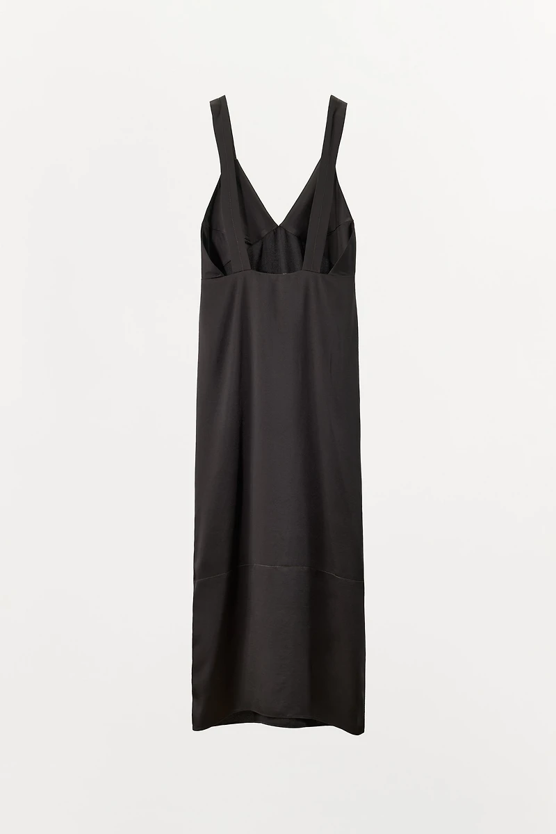 CONTRAST SEAM SATIN EFFECT DRESS