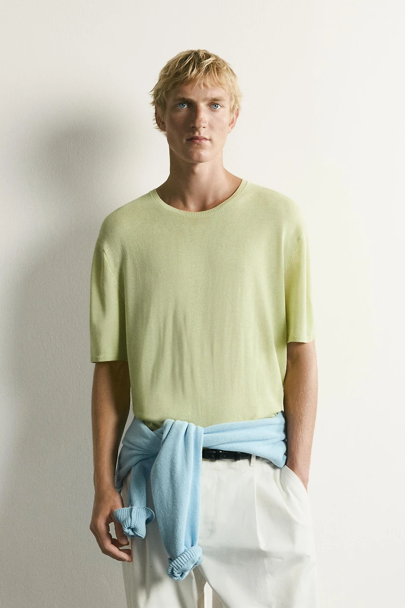 RELAXED FIT LIGHTWEIGHT KNIT T-SHIRT