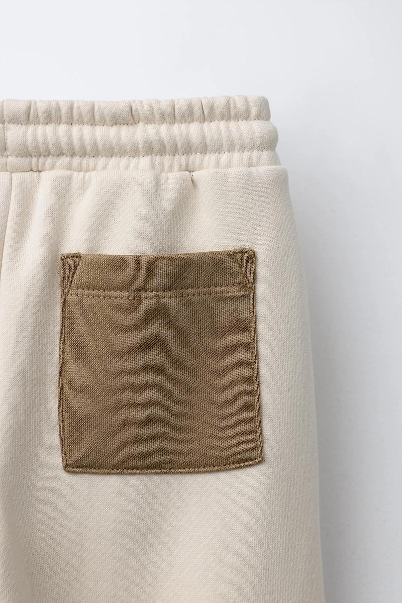COLOR BLOCK JOGGER PANTS WITH LABEL