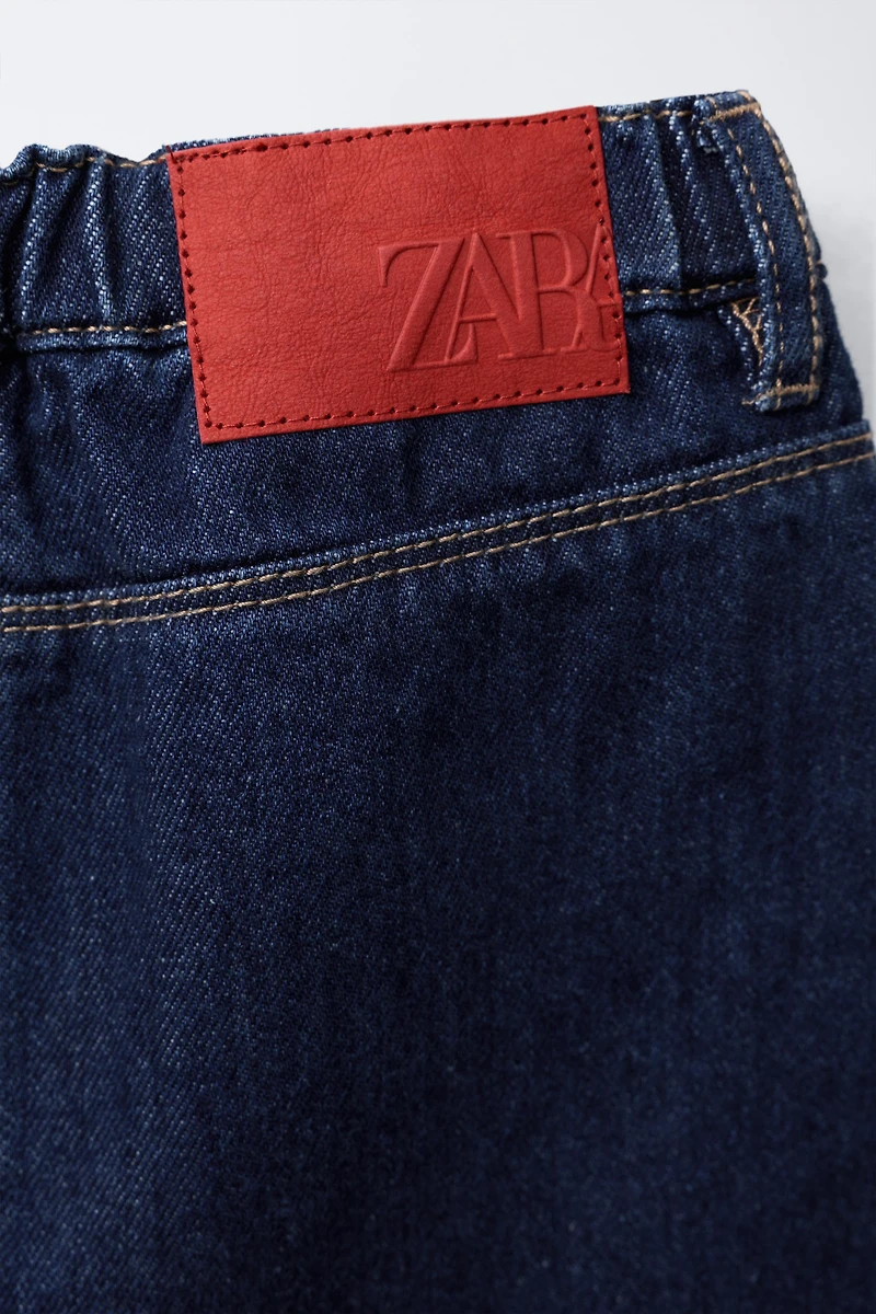 EMBROIDERED FLOWER DENIM SKIRT