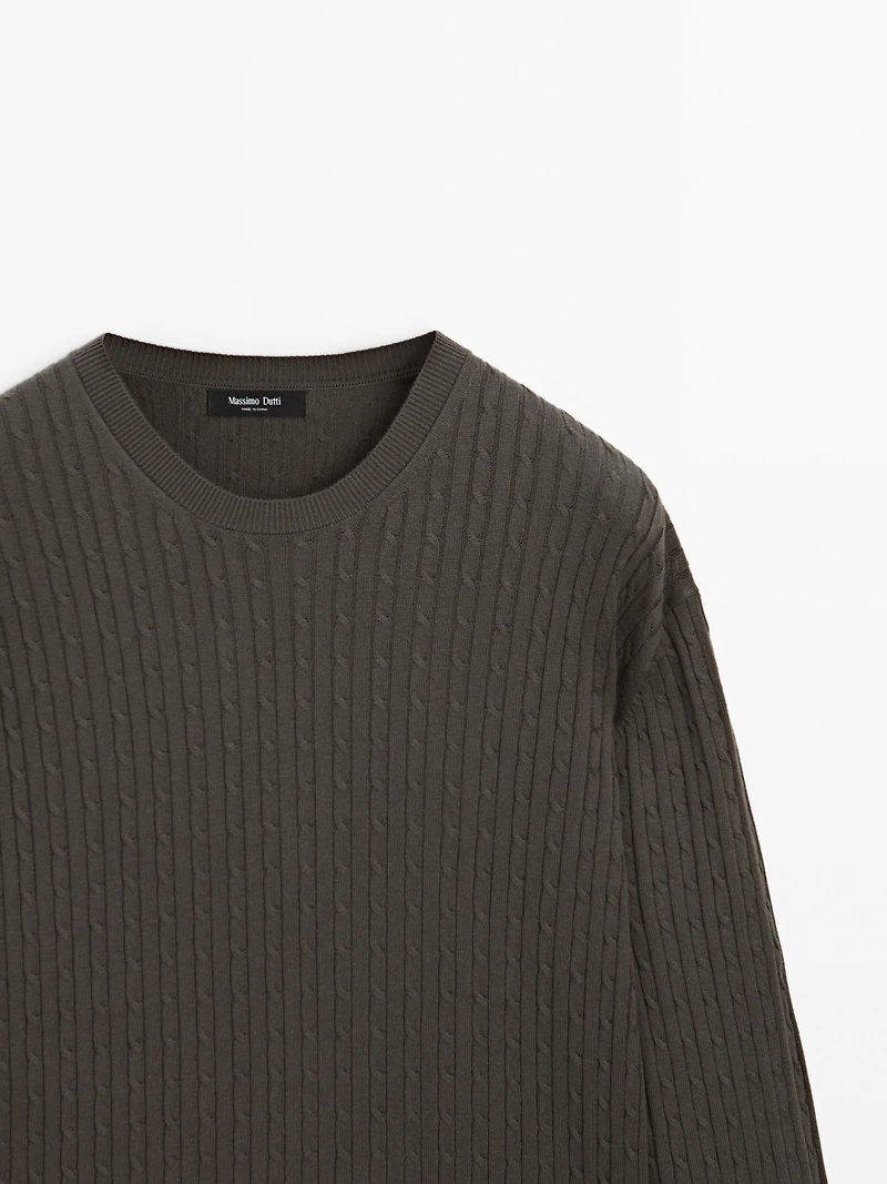 Pull tressé en coton mélangé