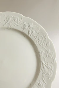 GRAPE PORCELAIN DINNER PLATE