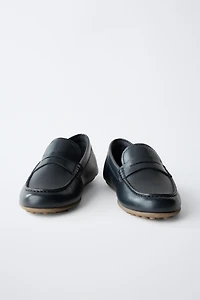 MOCASSINS EN CUIR