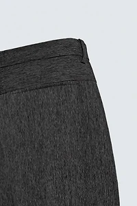 TEXTURED TAPERED FIT PANTS