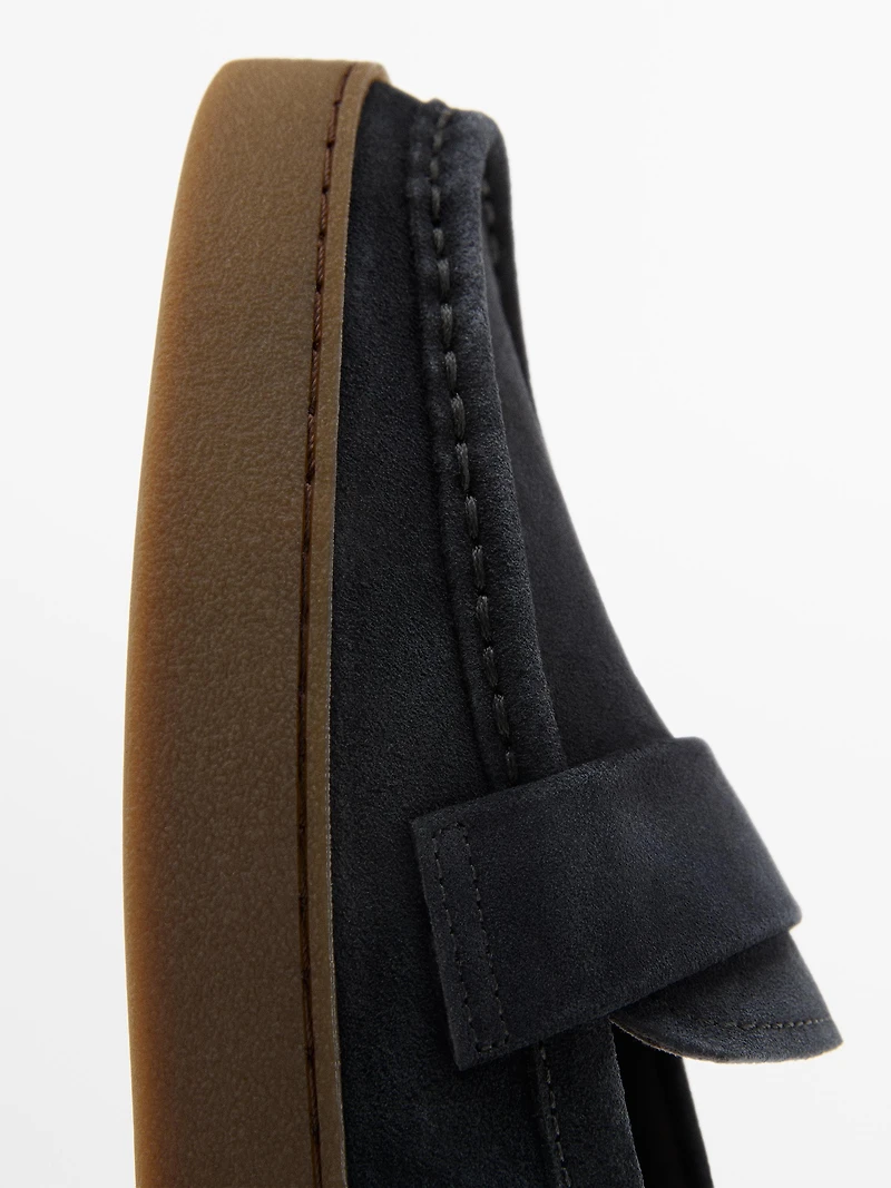 Mocassins en croûte de cuir à semelle caramel