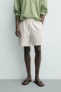 REGULAR FIT TEXTURED SHORTS
