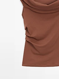 Top drapé avec nœud