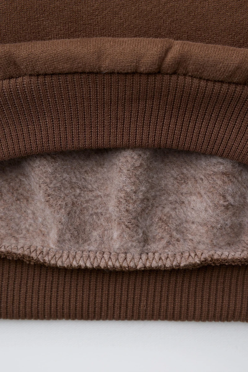 EMBROIDERED BEAR SWEATSHIRT