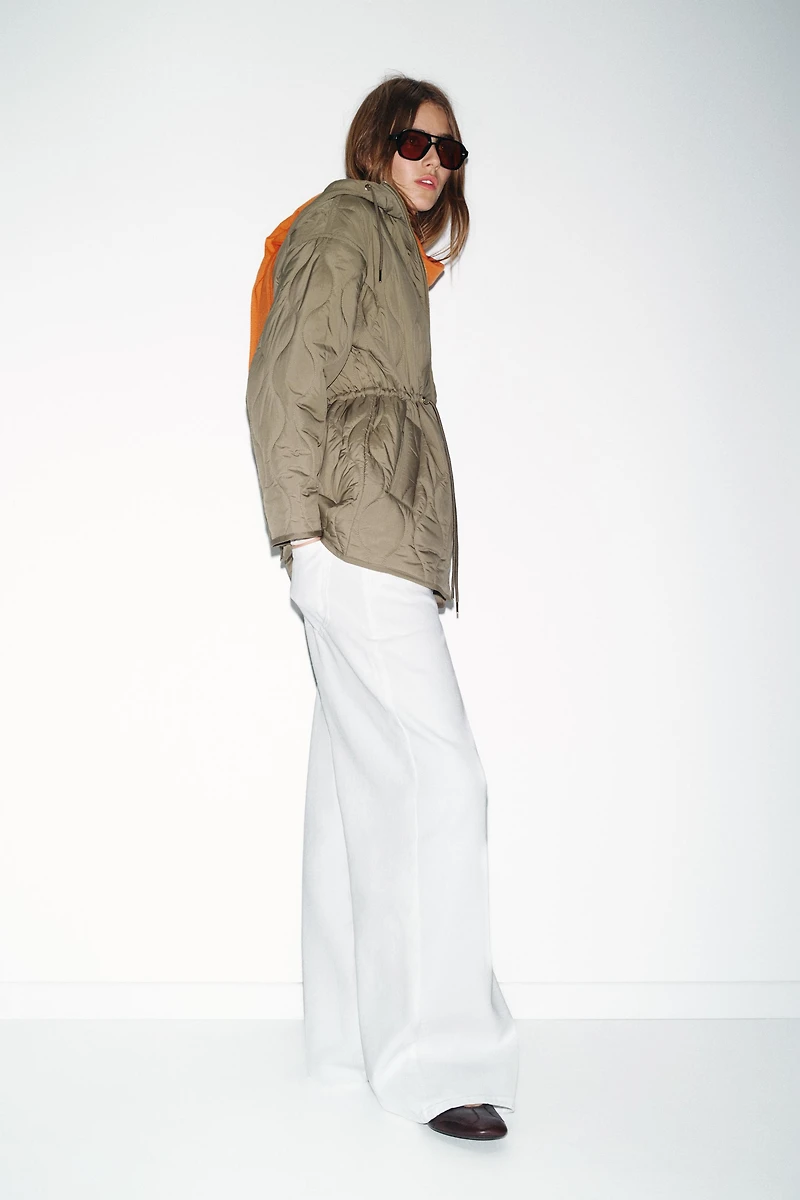 WATER REPELLENT HOODED PUFFER JACKET