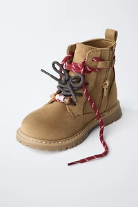 LACE-UP DETAIL BOOTS