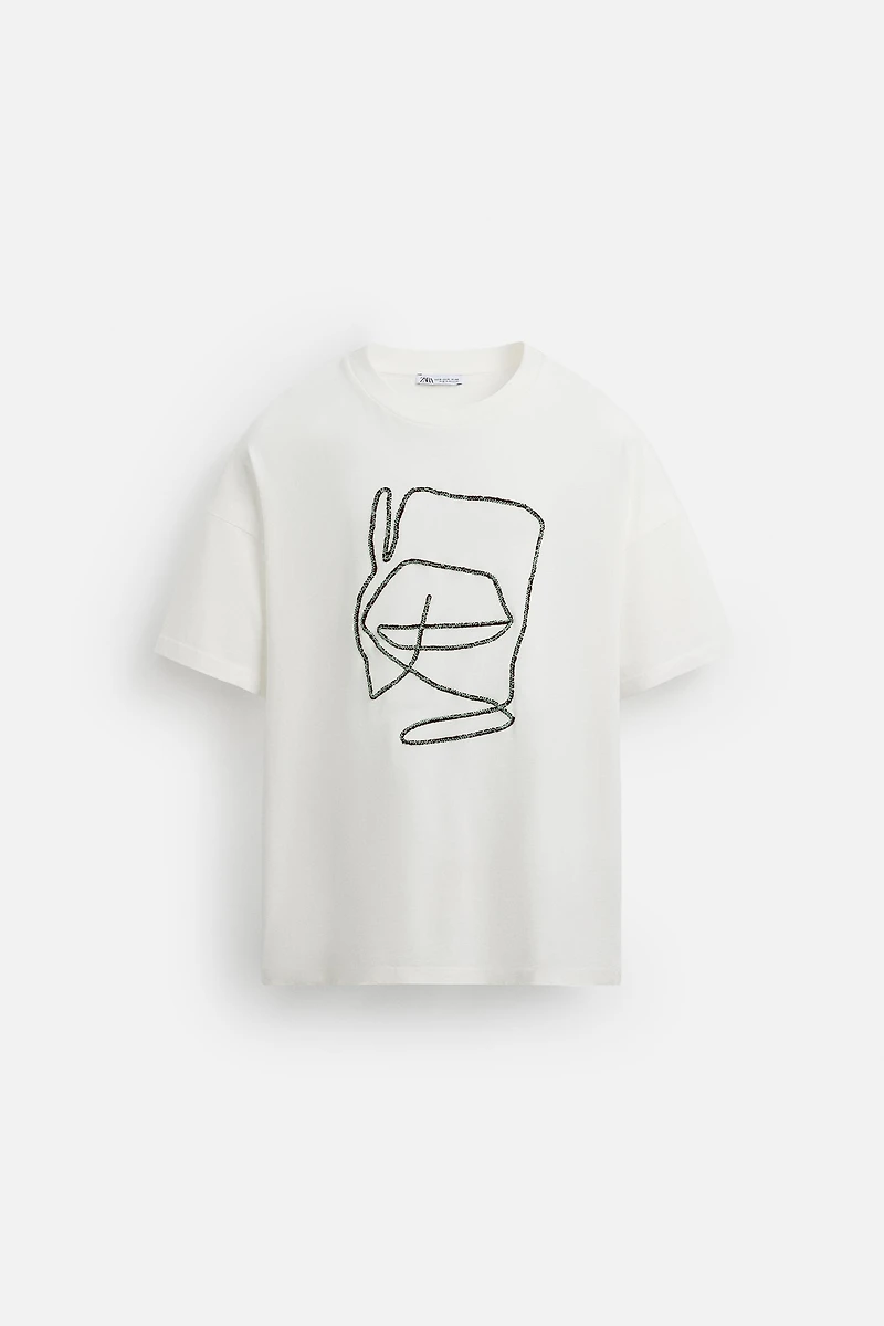 CONTRAST EMBROIDERY SHIRT