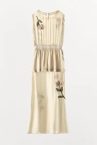 ROBE SATINÉE À FLEURS EN RELIEF