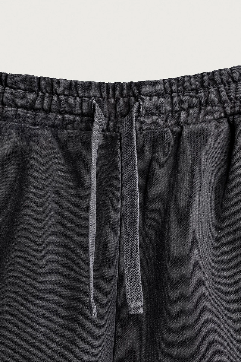 SHORT DE JOGGING DÉLAVÉ BASIQUE