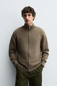 ZIP-UP KNIT CARDIGAN