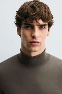 BASIC HIGH NECK SWEATER