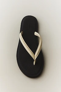 LEATHER STRAP SANDALS