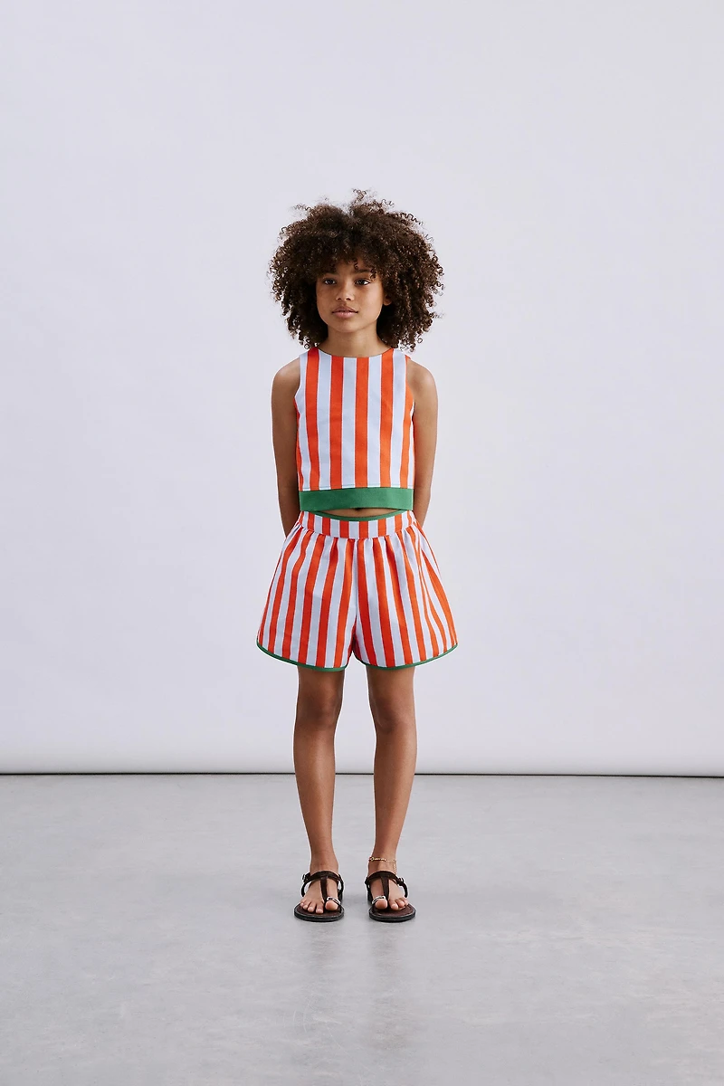 STRIPED SHORTS WITH CONTRAST PIPING