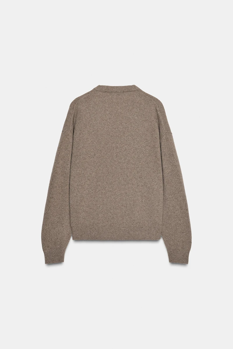 CASHMERE AND WOOL V-NECK JUMPER