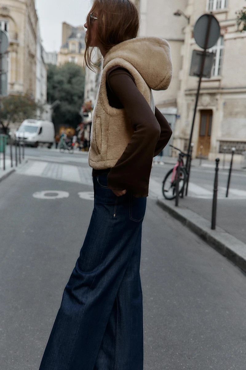 SHEARLING TOGGLE VEST
