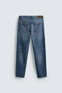 BASIC SLIM FIT JEANS