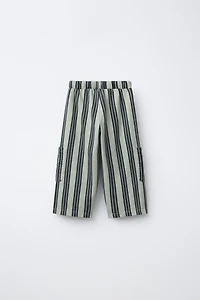 PANTALON TEXTURÉ À RAYURES