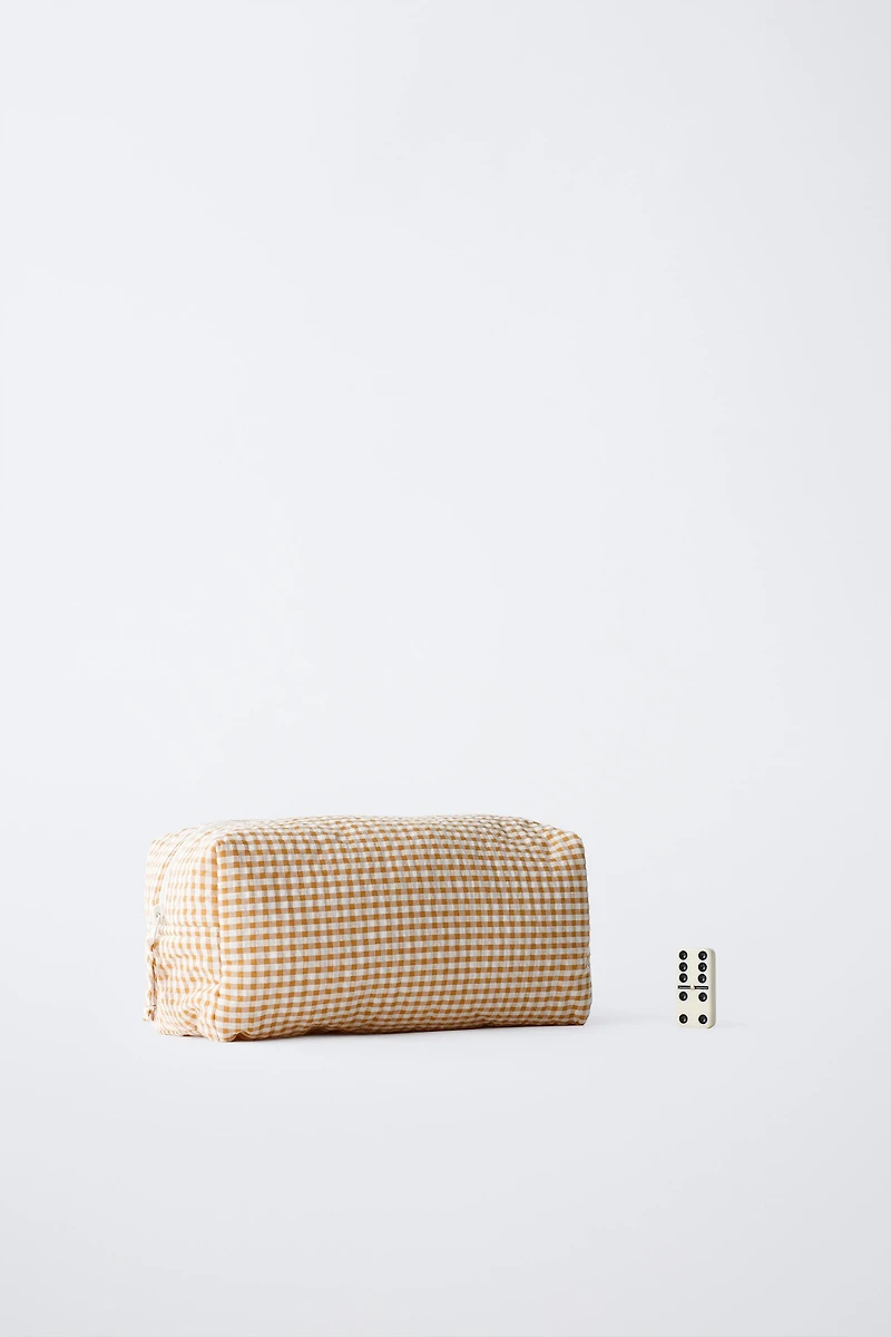 GINGHAM TOILETRY BAG