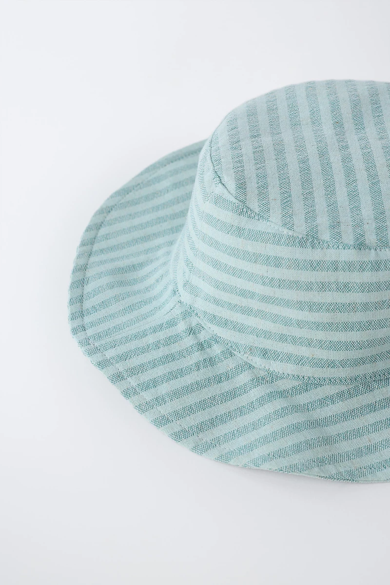 CHAPEAU BOB IMPRIMÉ RAYURES