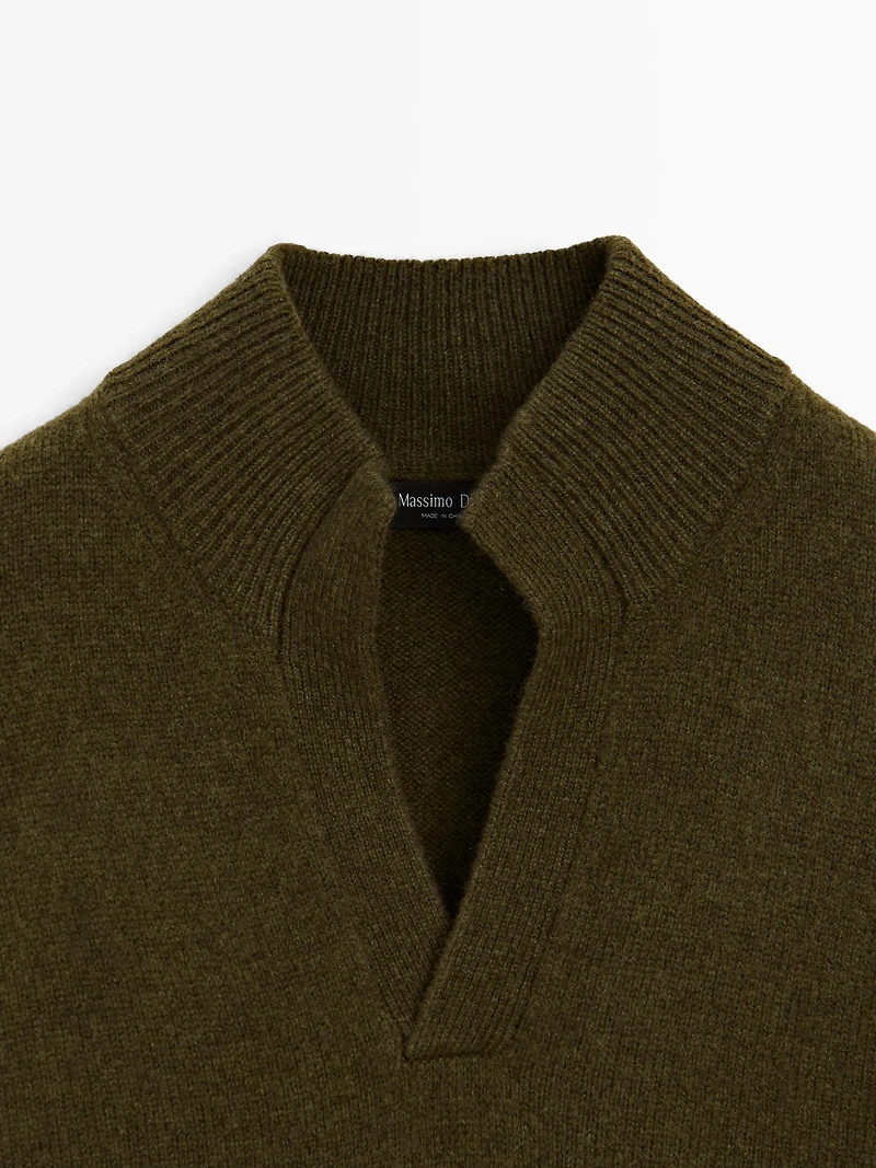 Pull en maille à col mock V