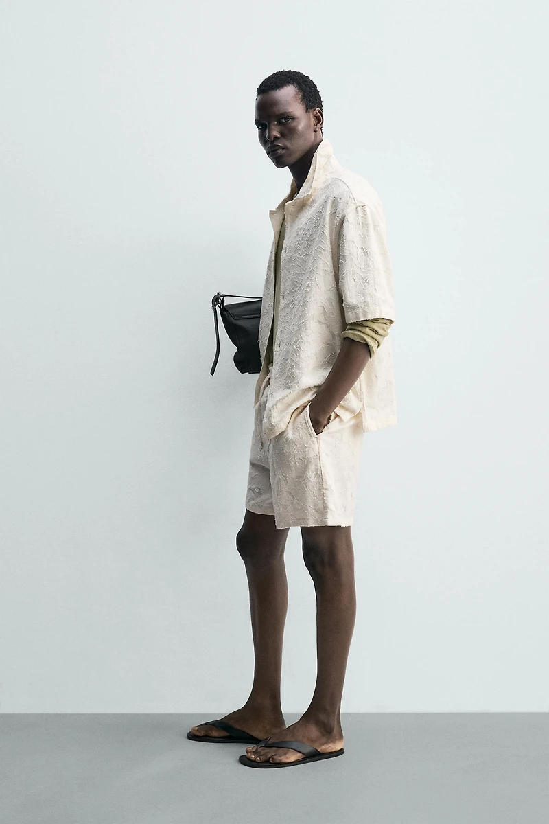 TEXTURED JACQUARD SHIRT