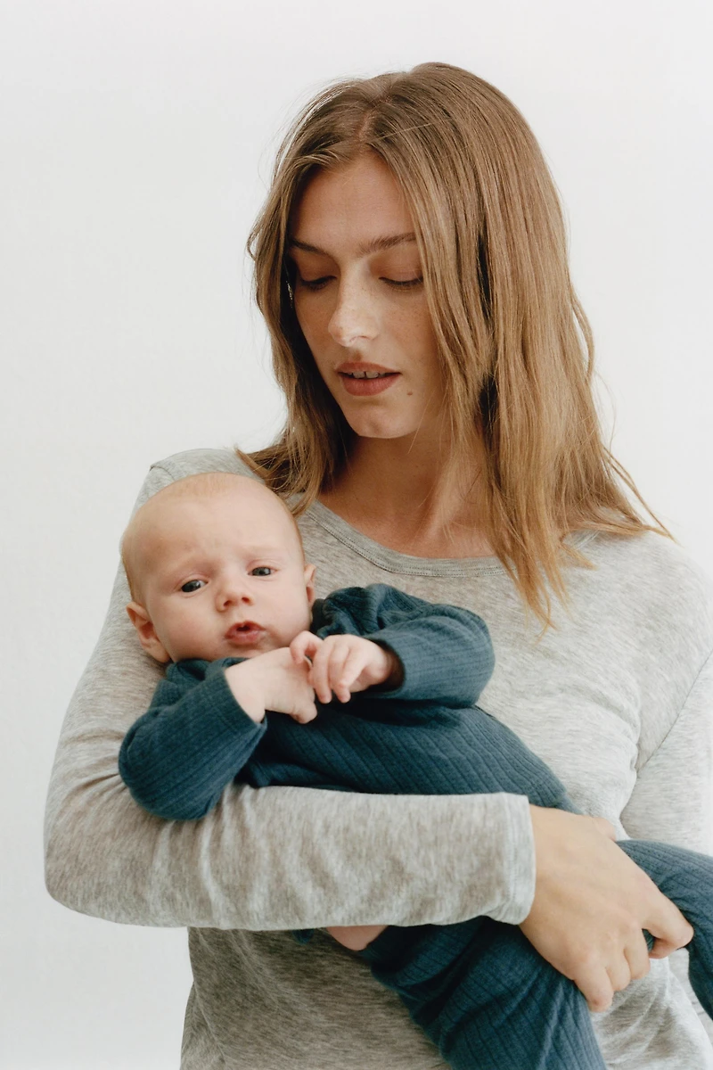 ENSEMBLE T-SHIRT ET LEGGING STRUCTURÉ