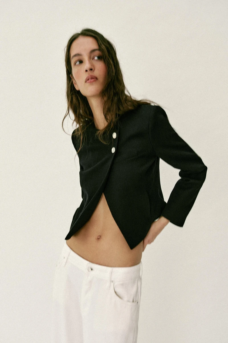 CROPPED DOUBLE-BREASTED BLAZER