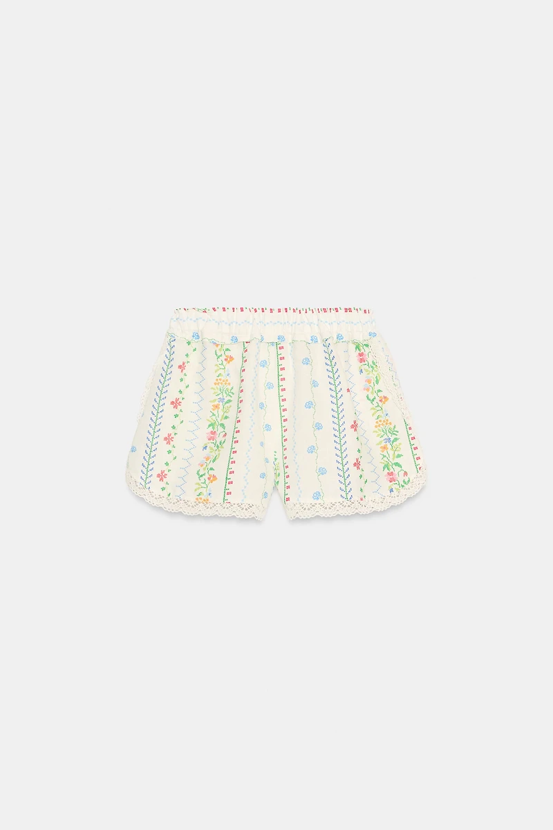 FLORAL PRINT LINEN SHORTS WITH LACE TRIM