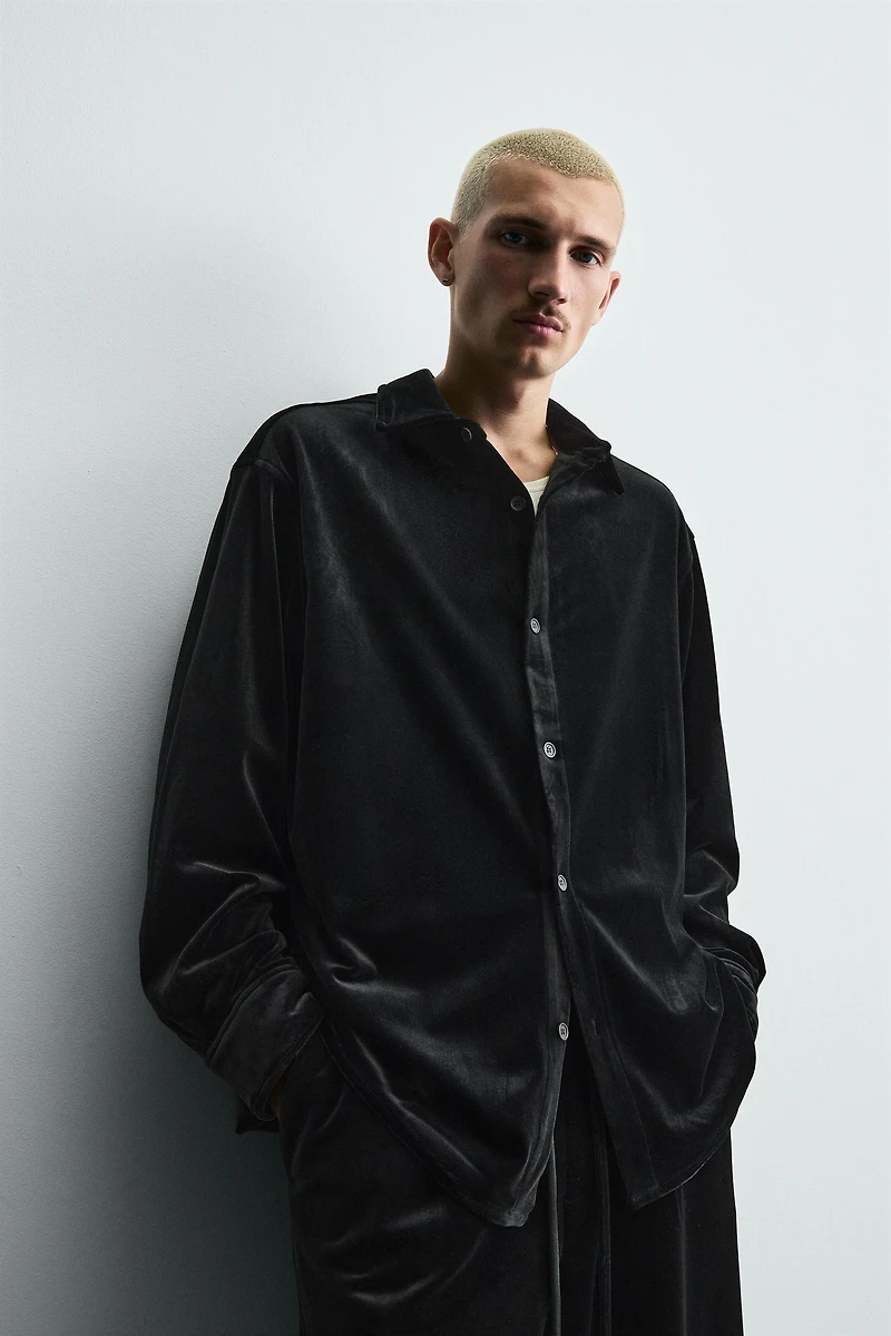 RELAXED FIT VELVET OVERSHIRT