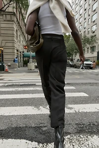 HIGH-WAISTED BELTED PANTS
