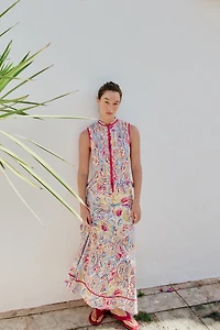 PRINTED EMBROIDERED EYELET TOP