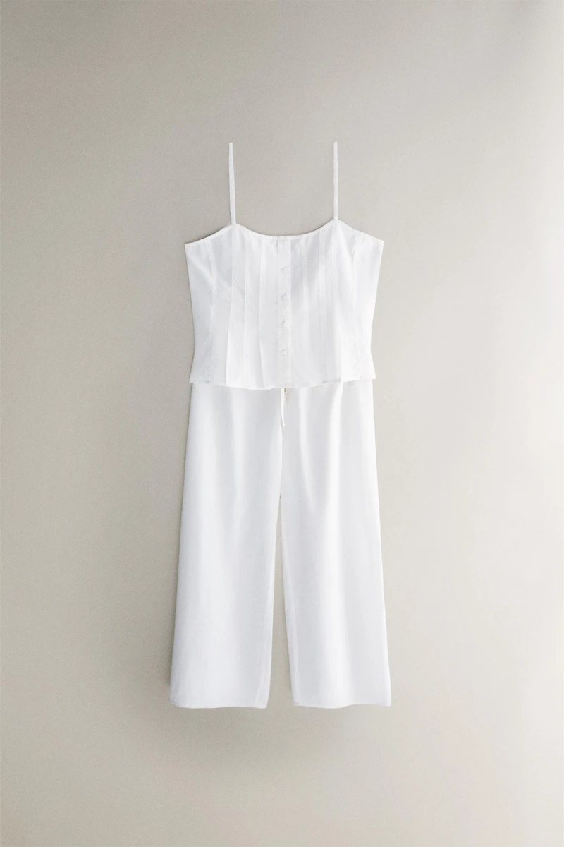 COTTON TOP WITH SEAM DETAILS