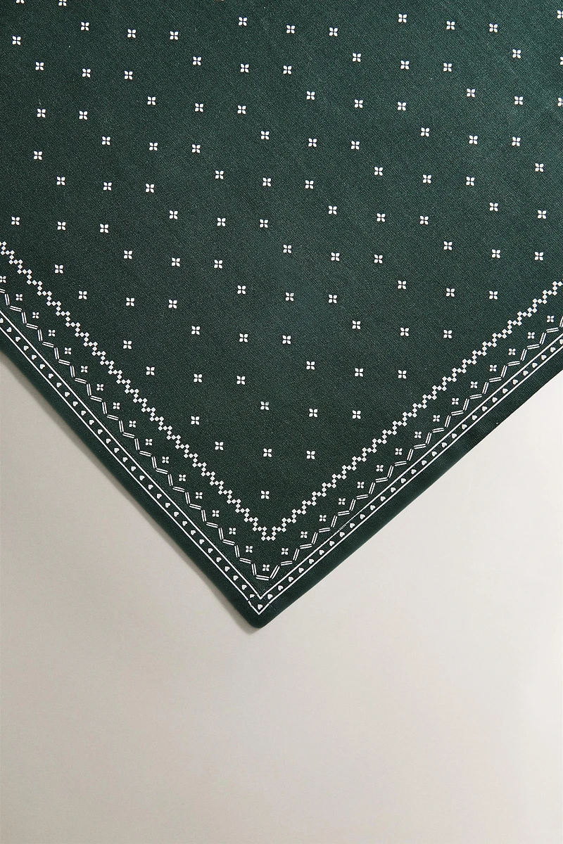 SET OF CHRISTMAS WINTER COTTON NAPKINS (SET 2)