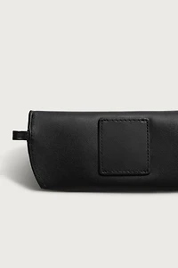 HOUSSE À LUNETTES EN CUIR