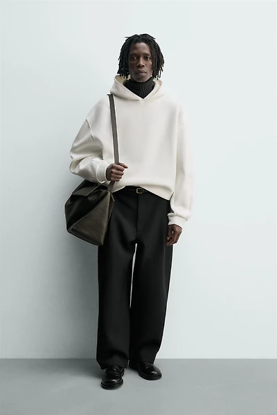 SWEAT COMPACT À CAPUCHE