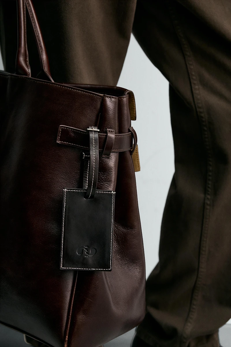 PORTE-CLÉS EN CUIR