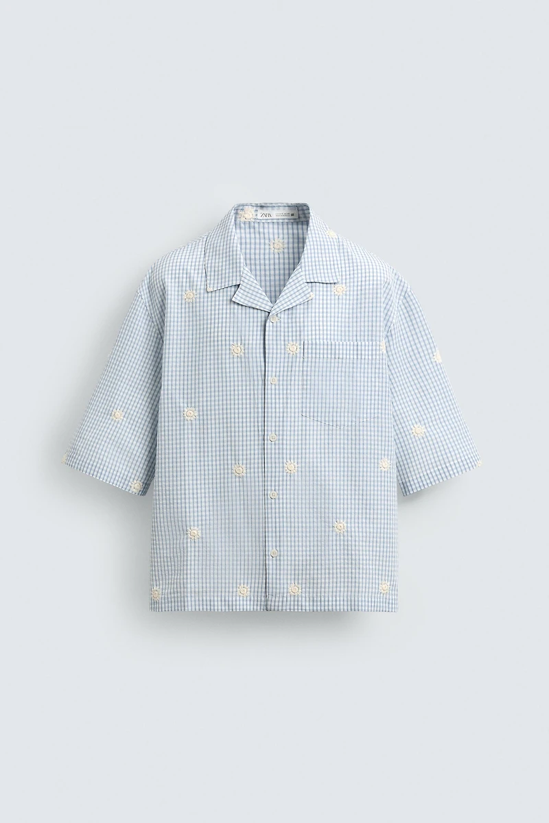 FLORAL EMBROIDERY RELAXED FIT SHIRT