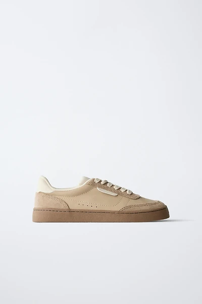 TENNIS DÉTAIL