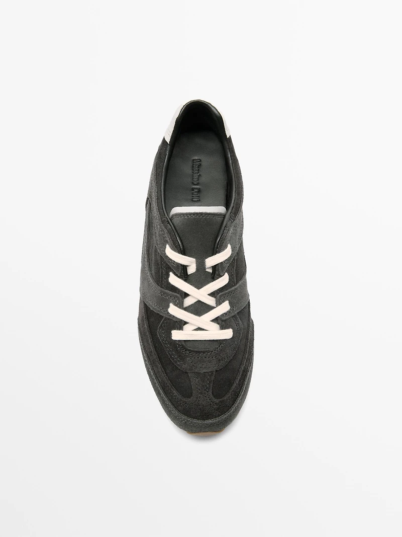 Tennis cuir contrastant