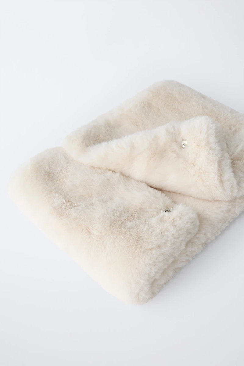 FAUX FUR NECK WARMER